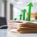 Bani, săgeți, creștere, profit, decizii inteligente